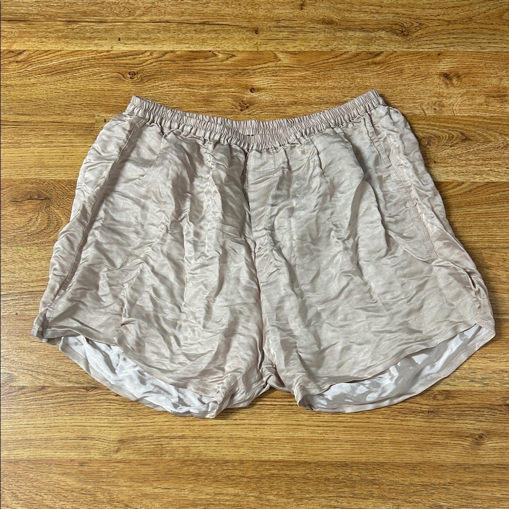 TARA  SARTORIA Short Pants 100% Silk Sz L Artisian Quality Unisex